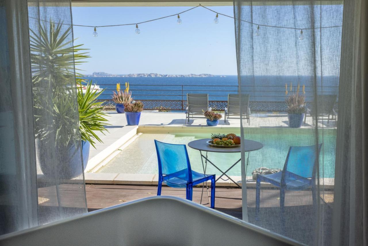 Les 2 Vue Piscine *